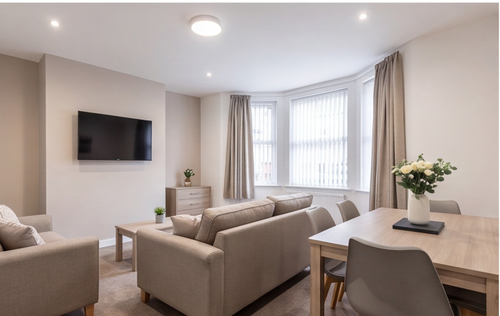 hmo communal living area uk